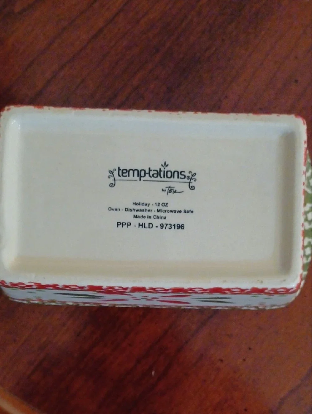 Wondershop Holiday Kitchen Towel Set with A Temptations Container